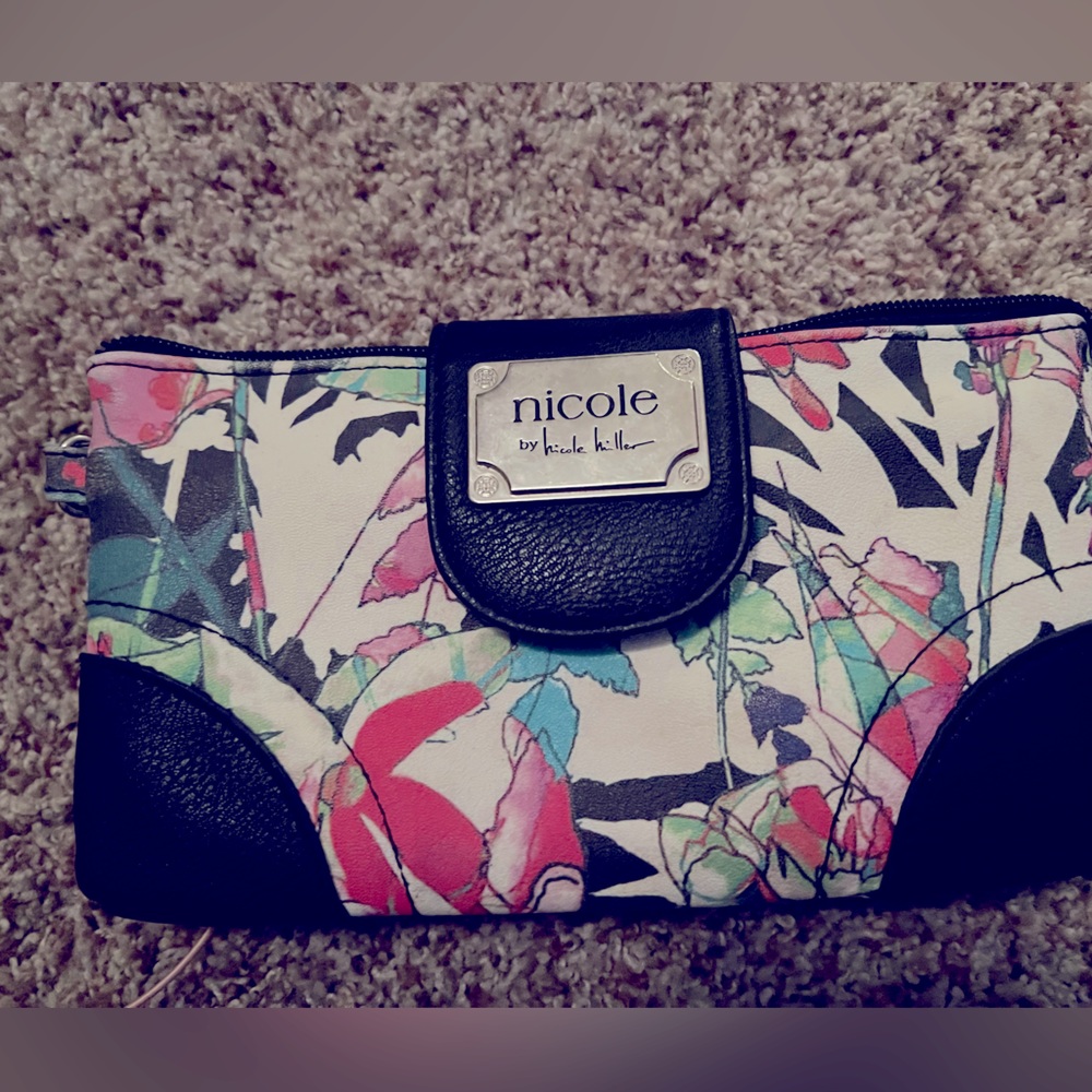 Clutch purse